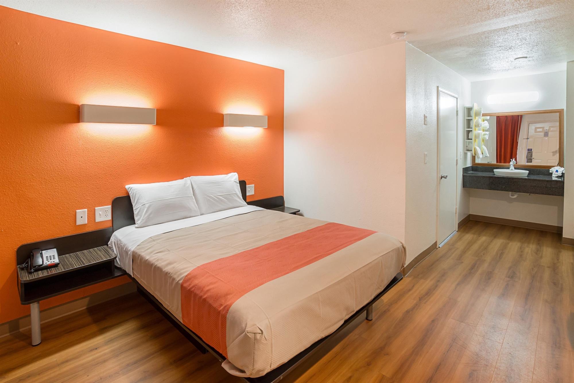 Motel 6-Grand Prairie, Tx - Near Six Flags Drive Luaran gambar