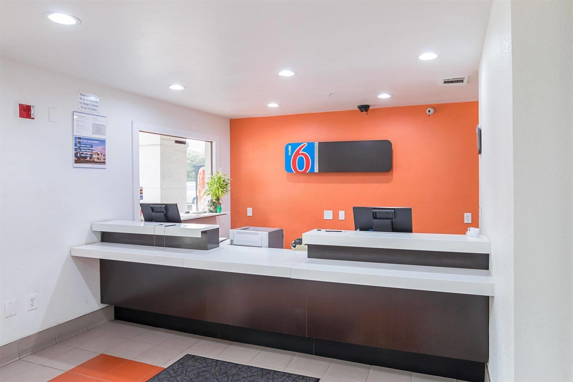 Motel 6-Grand Prairie, Tx - Near Six Flags Drive Luaran gambar